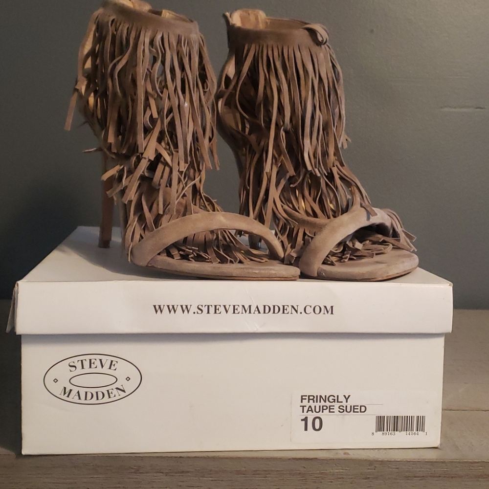 Steve Madden Fringe Sandals